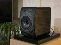 KEF LS50W