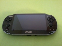 PS-Vita_2