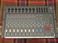 Soundcraft 12/2