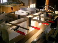 Needle kleben