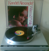 Sandra Alexandra - Warm & Wild(1968;UNI US1076)