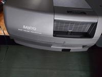 Beamer Sanyo 3LCP