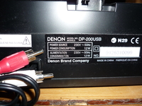 Denon DP-200USB Anschluss