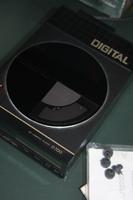 Sony D-700 