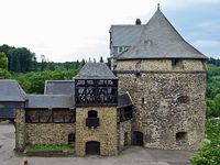 Schloss_Burg_(Glocke,_Batterieturm)